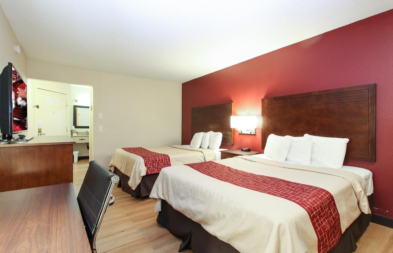 Evergreen & (adults Only) 2* Portland
